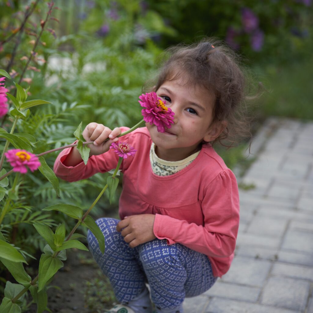 Natalia, copilul sponsorizat de Vickie în Moldova